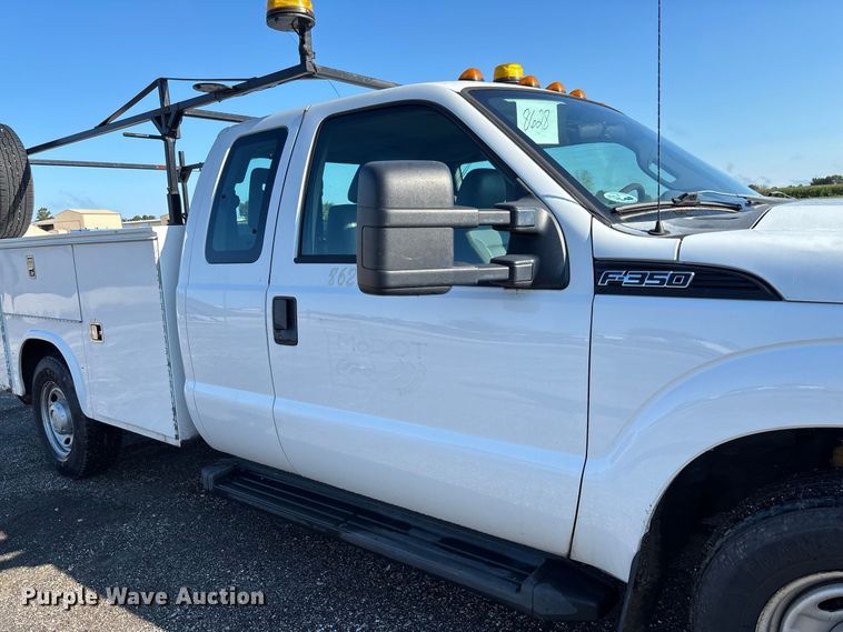 image for item DZ4673 2011 Ford F350 Super Duty XL Ext. Cab utility bed pickup truck