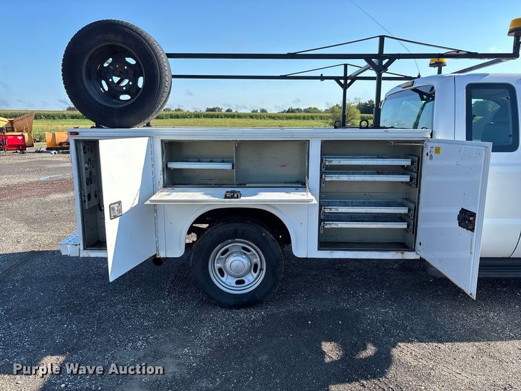 image for item DZ4673 2011 Ford F350 Super Duty XL Ext. Cab utility bed pickup truck