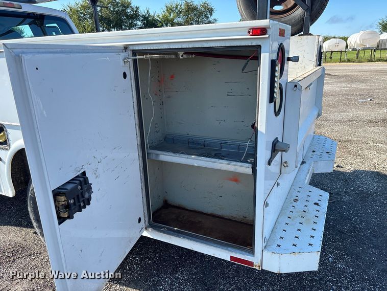 image for item DZ4673 2011 Ford F350 Super Duty XL Ext. Cab utility bed pickup truck