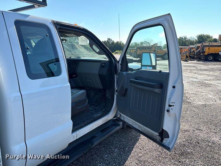 image for item DZ4673 2011 Ford F350 Super Duty XL Ext. Cab utility bed pickup truck
