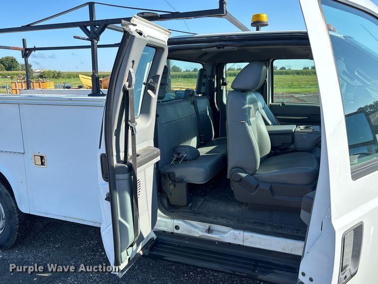 image for item DZ4673 2011 Ford F350 Super Duty XL Ext. Cab utility bed pickup truck