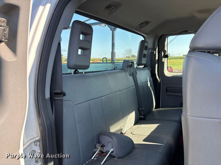 image for item DZ4673 2011 Ford F350 Super Duty XL Ext. Cab utility bed pickup truck