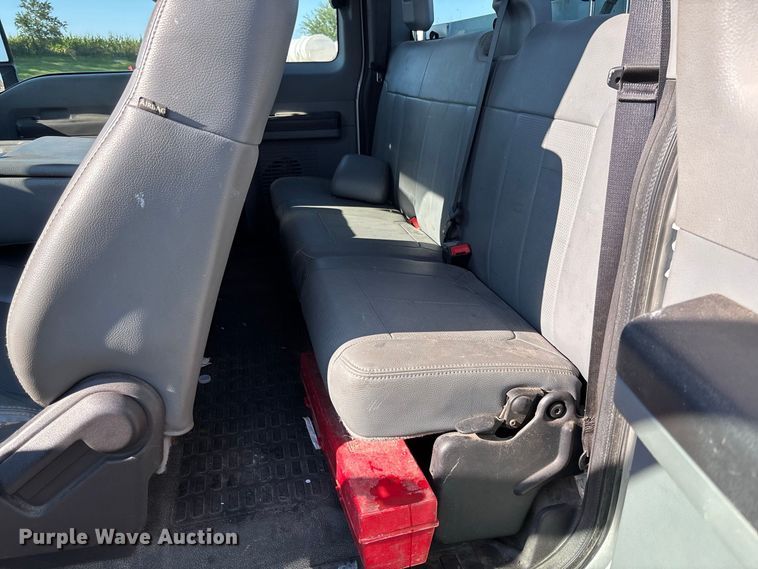image for item DZ4673 2011 Ford F350 Super Duty XL Ext. Cab utility bed pickup truck