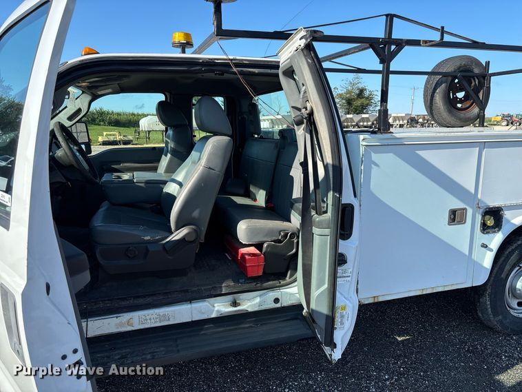 image for item DZ4673 2011 Ford F350 Super Duty XL Ext. Cab utility bed pickup truck
