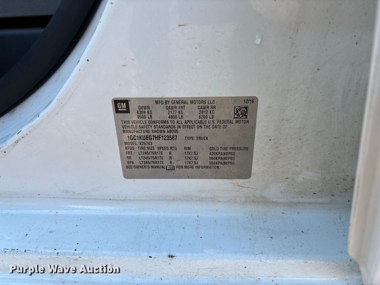image for item DZ4674 2017 Chevrolet Silverado 2500 Crew Cab pickup truck