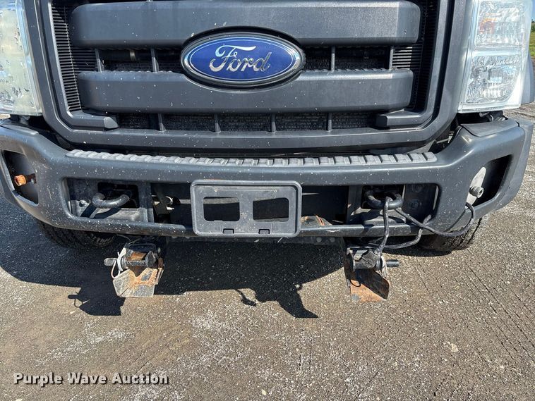 image for item DZ4675 2015 Ford F550 Super Duty XL Crew Cab dump truck