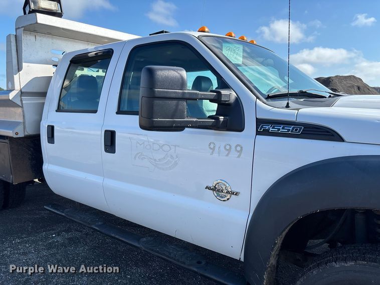 image for item DZ4675 2015 Ford F550 Super Duty XL Crew Cab dump truck