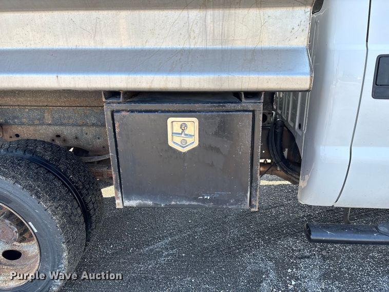 image for item DZ4675 2015 Ford F550 Super Duty XL Crew Cab dump truck