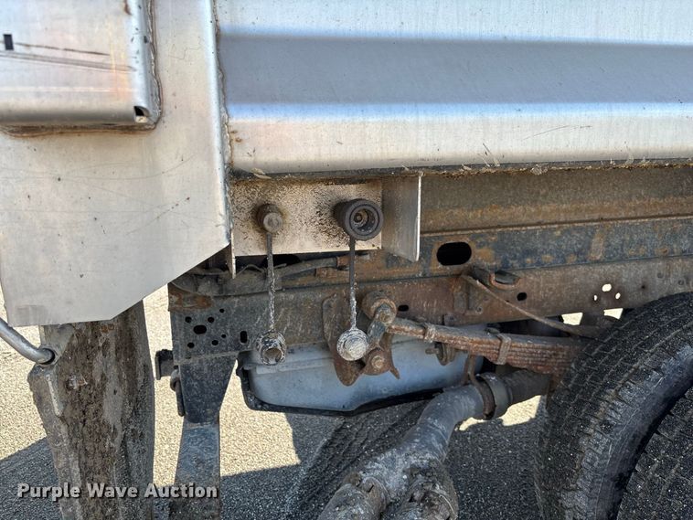 image for item DZ4675 2015 Ford F550 Super Duty XL Crew Cab dump truck