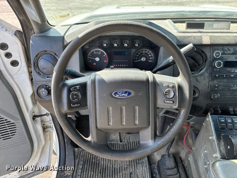 image for item DZ4675 2015 Ford F550 Super Duty XL Crew Cab dump truck