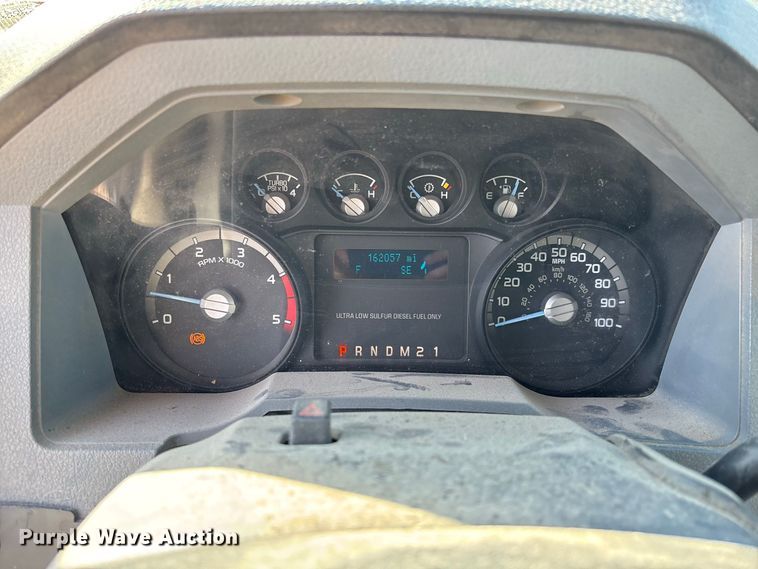 image for item DZ4675 2015 Ford F550 Super Duty XL Crew Cab dump truck