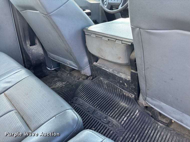 image for item DZ4675 2015 Ford F550 Super Duty XL Crew Cab dump truck