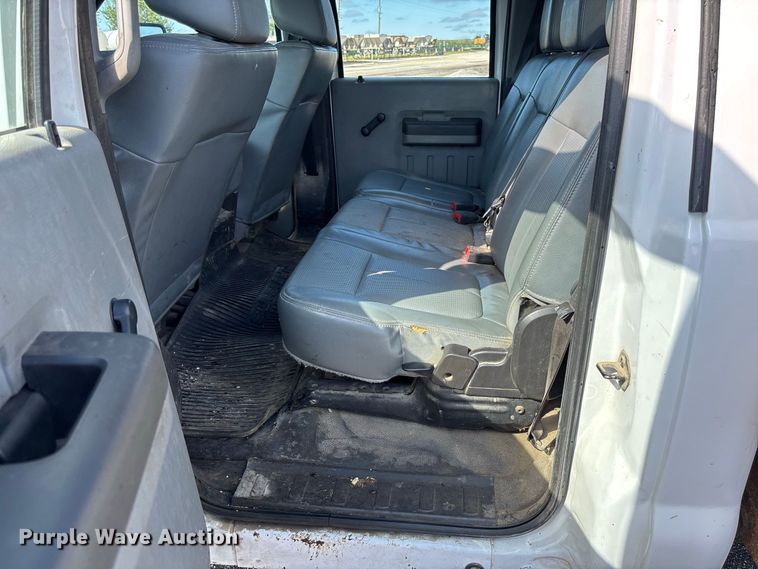 image for item DZ4675 2015 Ford F550 Super Duty XL Crew Cab dump truck