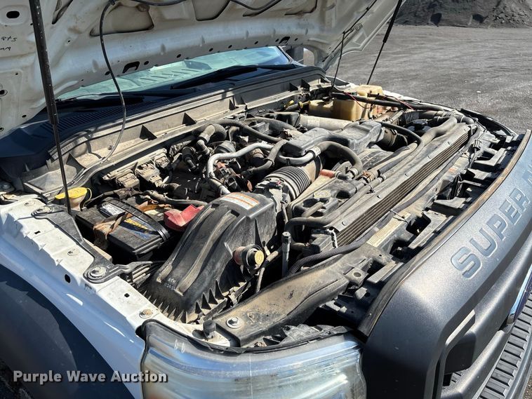 image for item DZ4675 2015 Ford F550 Super Duty XL Crew Cab dump truck