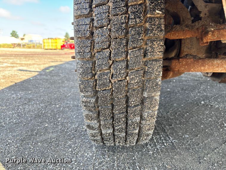 image for item DZ4675 2015 Ford F550 Super Duty XL Crew Cab dump truck