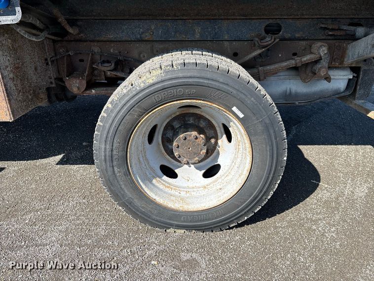 image for item DZ4675 2015 Ford F550 Super Duty XL Crew Cab dump truck