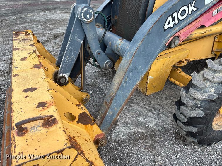 image for item DZ4678 2013 John Deere 410K backhoe