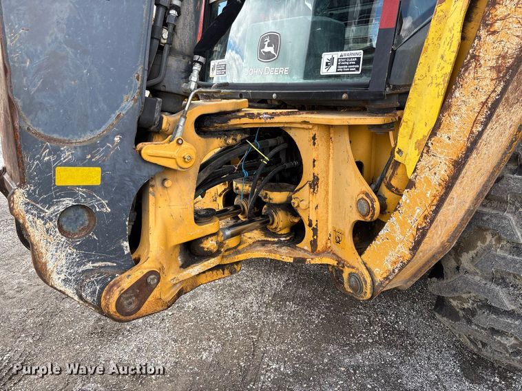 image for item DZ4678 2013 John Deere 410K backhoe