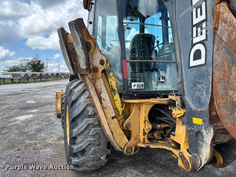 image for item DZ4678 2013 John Deere 410K backhoe