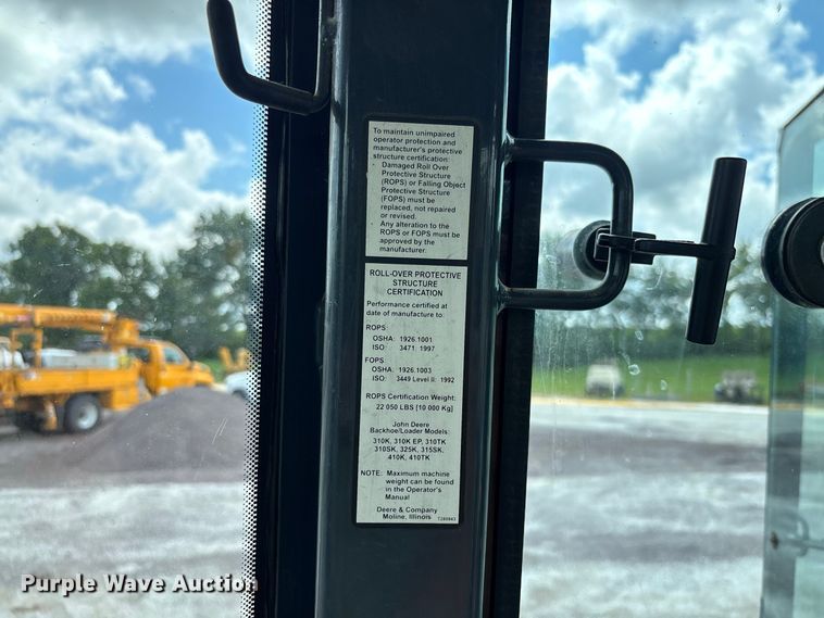 image for item DZ4678 2013 John Deere 410K backhoe