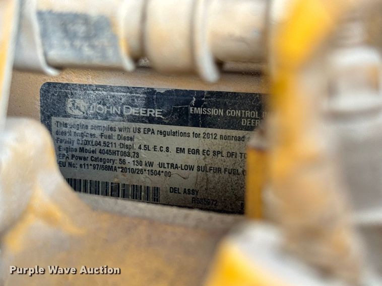 image for item DZ4678 2013 John Deere 410K backhoe