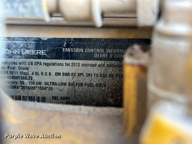 image for item DZ4678 2013 John Deere 410K backhoe