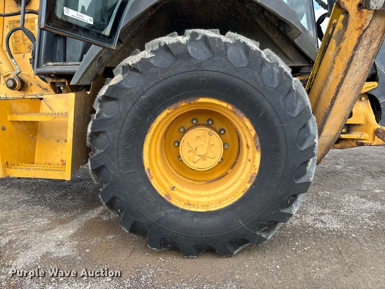 image for item DZ4678 2013 John Deere 410K backhoe