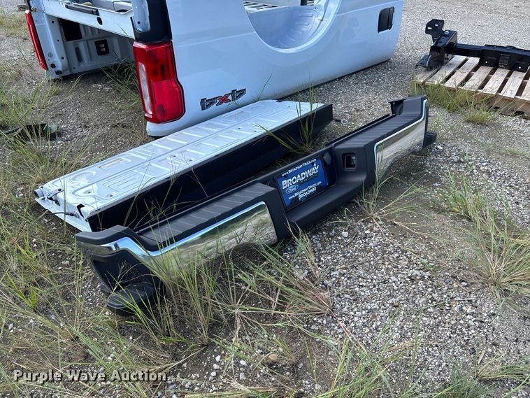 image for item DZ4680 Ford pickup truck bed