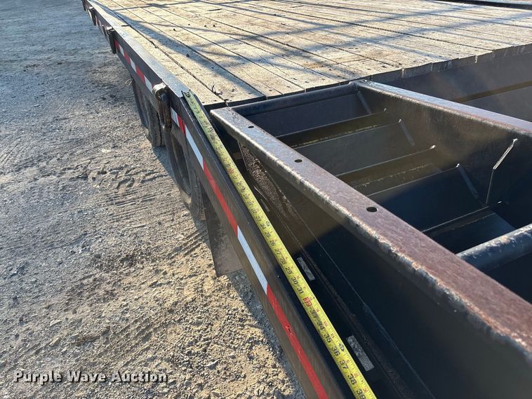 image for item DZ4681 1997 Towmaster OC-20 equipment trailer