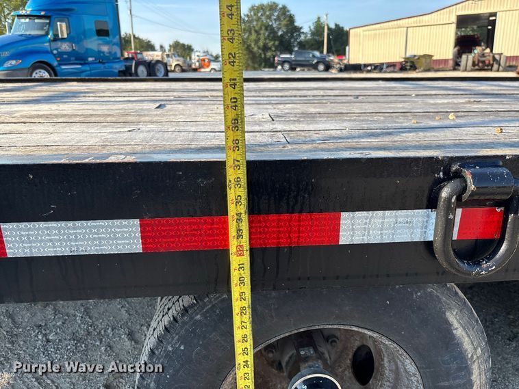 image for item DZ4681 1997 Towmaster OC-20 equipment trailer