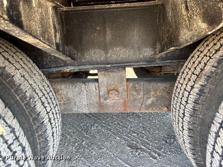 image for item DZ4681 1997 Towmaster OC-20 equipment trailer