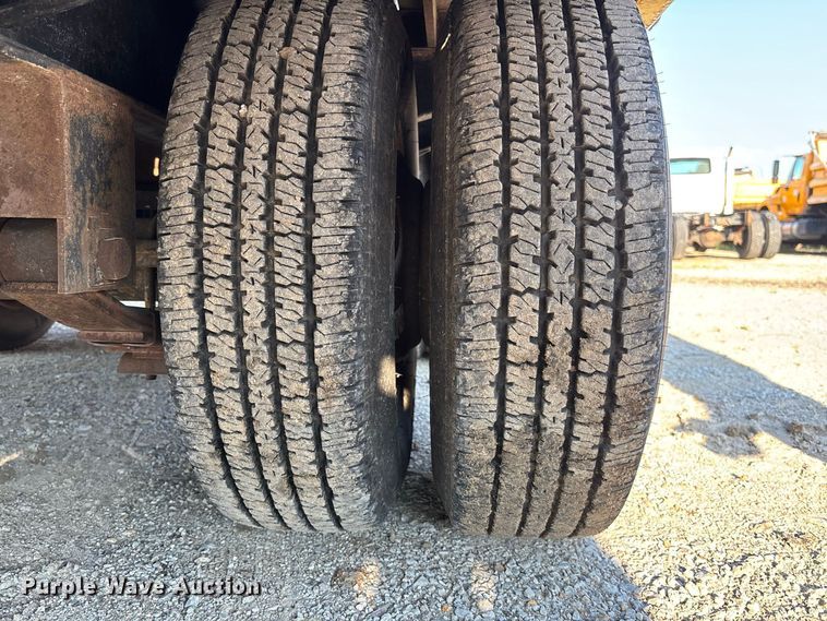 image for item DZ4681 1997 Towmaster OC-20 equipment trailer