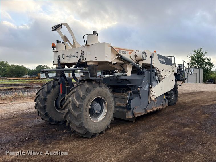 image for item ED5464 2014 Wirtgen WR2000XL soil stabilizer / reclaimer