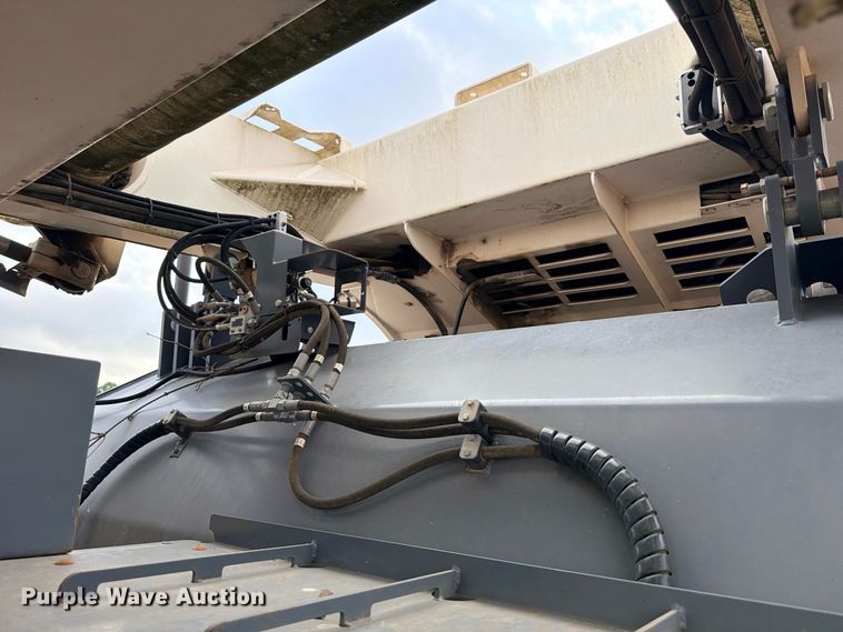 image for item ED5464 2014 Wirtgen WR2000XL soil stabilizer / reclaimer