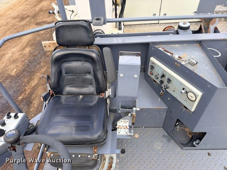 image for item ED5464 2014 Wirtgen WR2000XL soil stabilizer / reclaimer