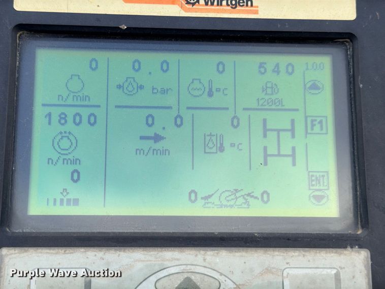 image for item ED5464 2014 Wirtgen WR2000XL soil stabilizer / reclaimer