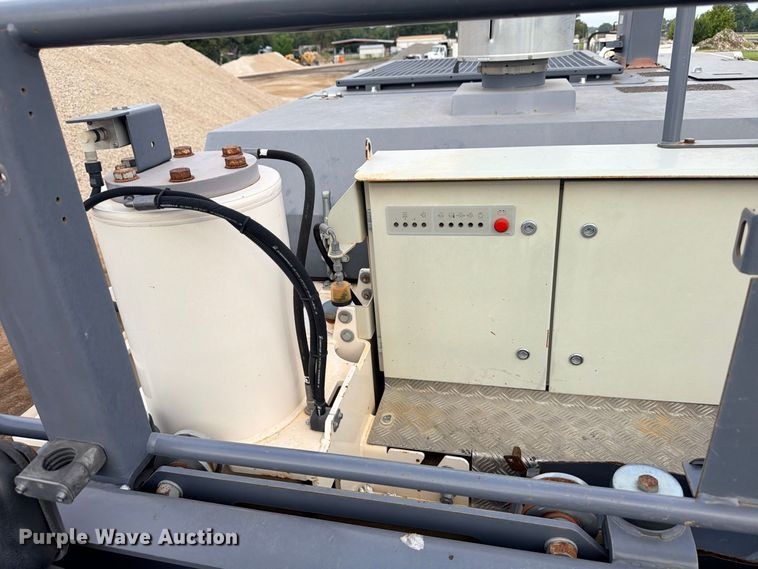 image for item ED5464 2014 Wirtgen WR2000XL soil stabilizer / reclaimer