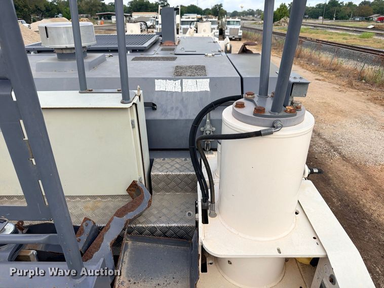 image for item ED5464 2014 Wirtgen WR2000XL soil stabilizer / reclaimer