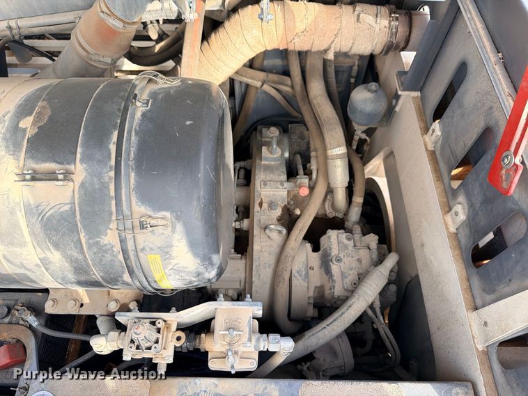 image for item ED5464 2014 Wirtgen WR2000XL soil stabilizer / reclaimer