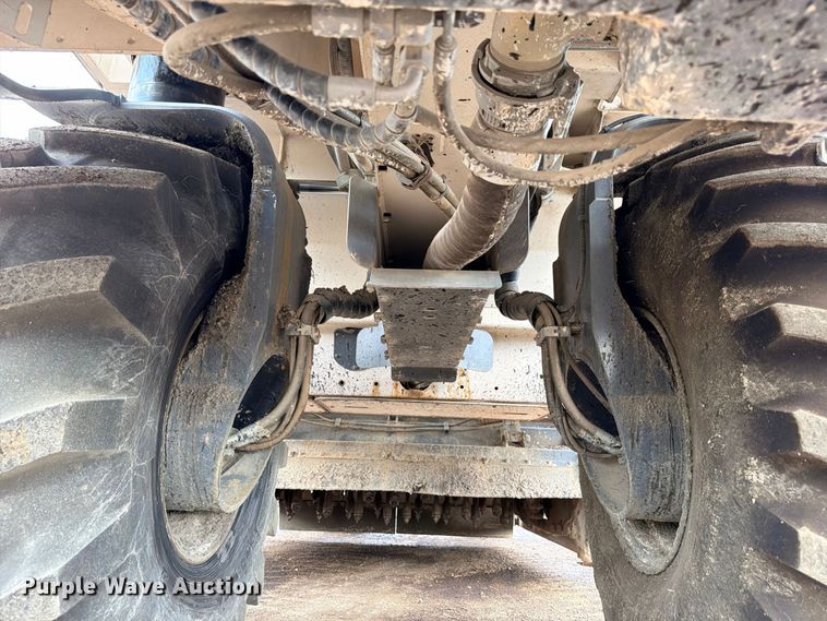 image for item ED5464 2014 Wirtgen WR2000XL soil stabilizer / reclaimer