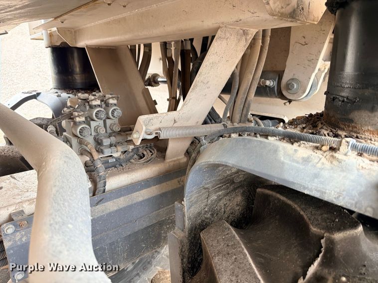 image for item ED5464 2014 Wirtgen WR2000XL soil stabilizer / reclaimer
