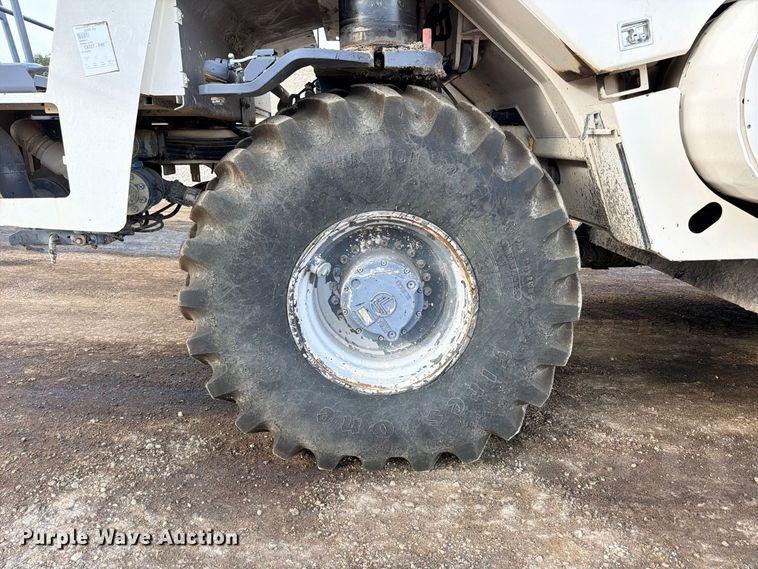 image for item ED5464 2014 Wirtgen WR2000XL soil stabilizer / reclaimer