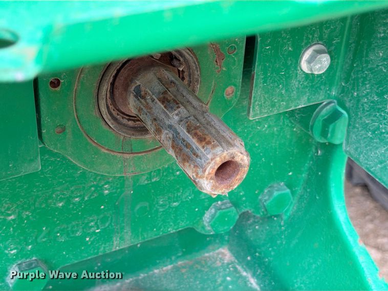 image for item ED5465 2017 John Deere 6105E MFWD tractor