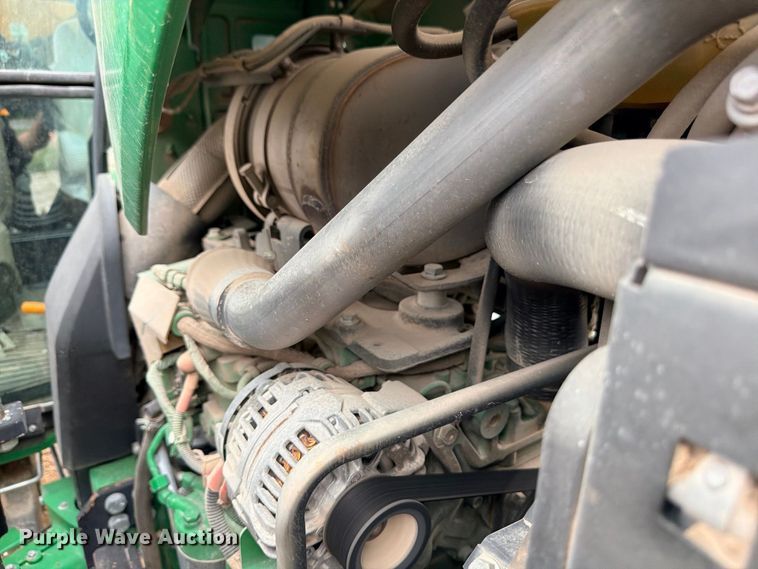 image for item ED5465 2017 John Deere 6105E MFWD tractor