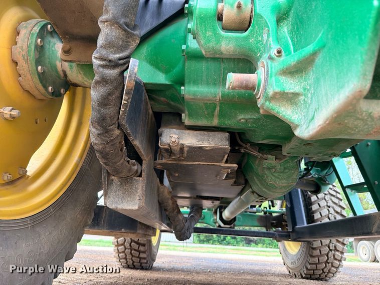 image for item ED5465 2017 John Deere 6105E MFWD tractor