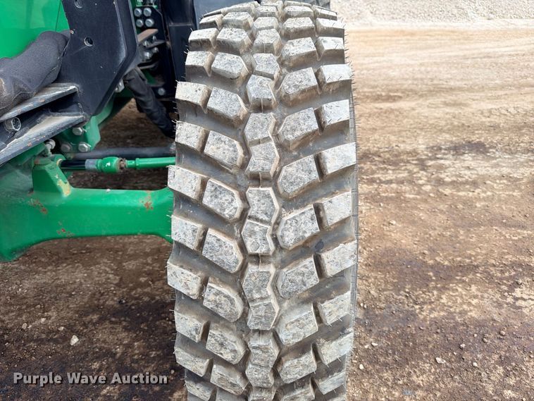image for item ED5465 2017 John Deere 6105E MFWD tractor