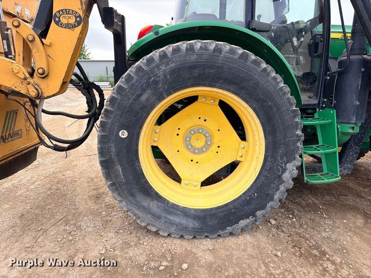 image for item ED5465 2017 John Deere 6105E MFWD tractor
