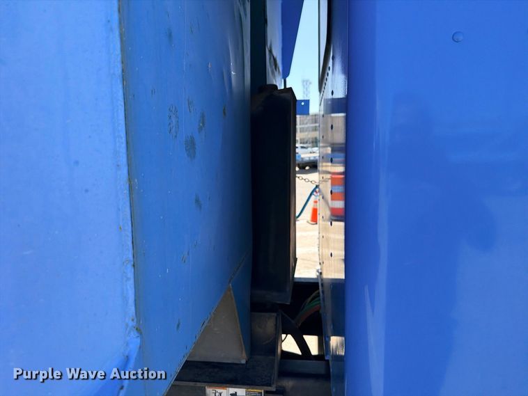 image for item ED5474 2008 Kenworth T300 dump truck