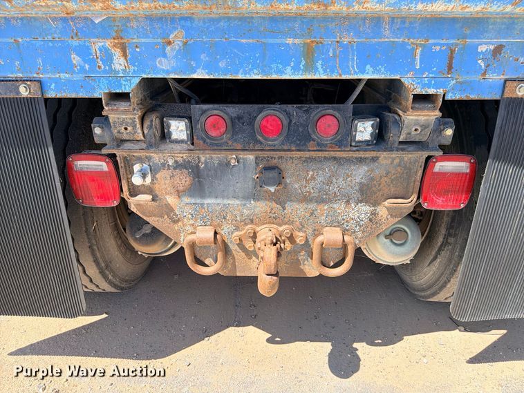 image for item ED5474 2008 Kenworth T300 dump truck