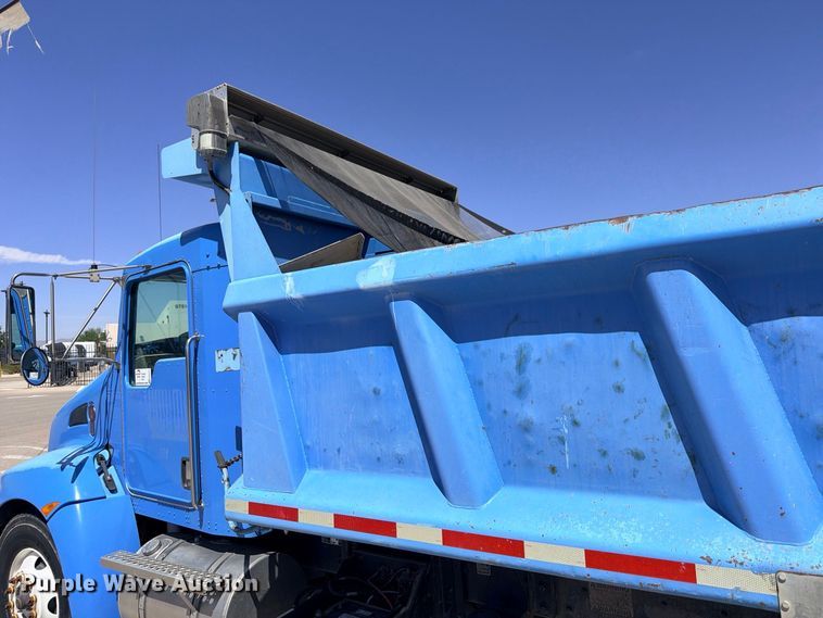 image for item ED5474 2008 Kenworth T300 dump truck